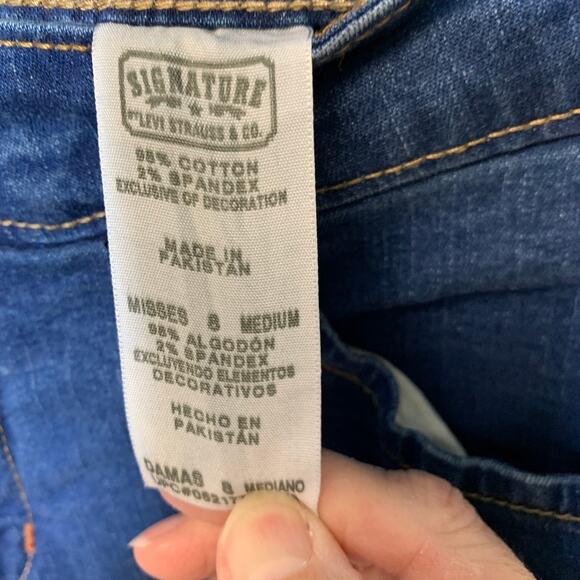 Levi's Signature Dark Wash At Waist Bootcut Sz 8 - Picture 6 of 7